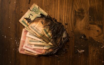 La trampa de los centavos: Gastos que desangran tu rentabilidad